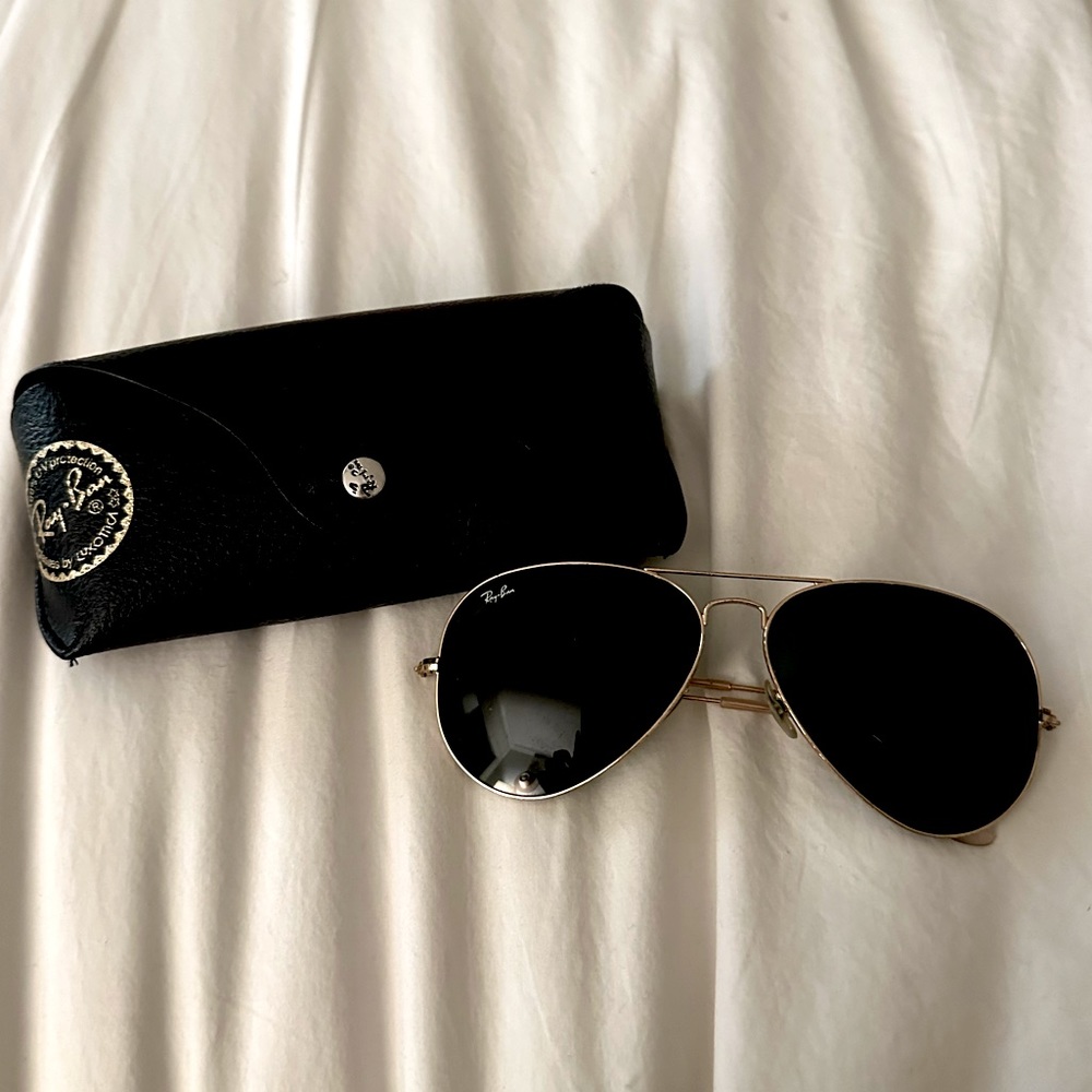 Ray-Ban Aviator Sunglasses - Black with Gold Frame